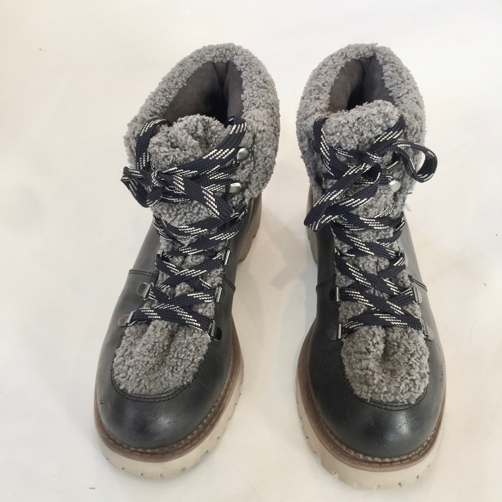 Circus by Sam Edelman Kilbourn Leather + Shearling